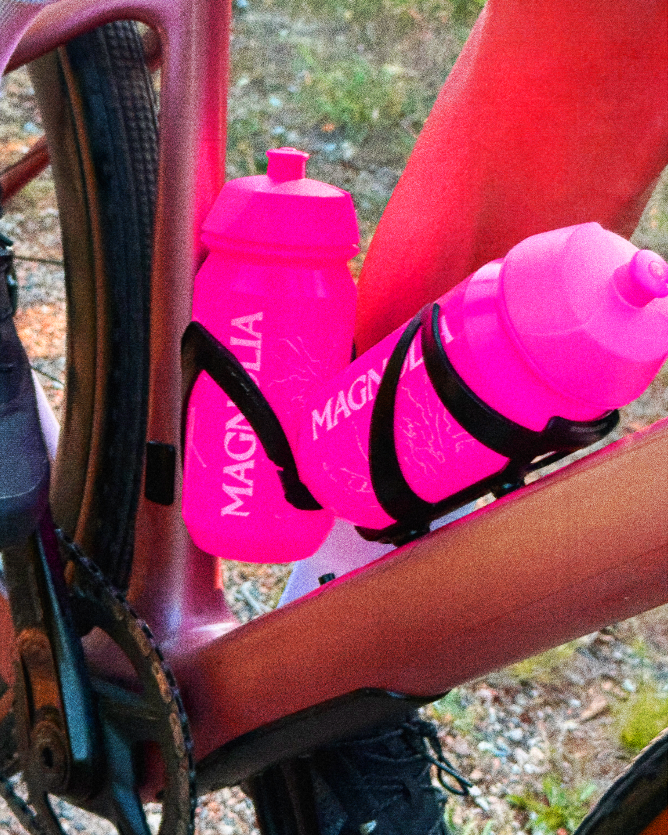GRIT BOTTLE